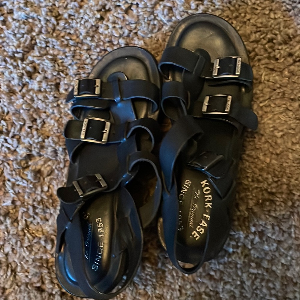 Kork Ease Platforms